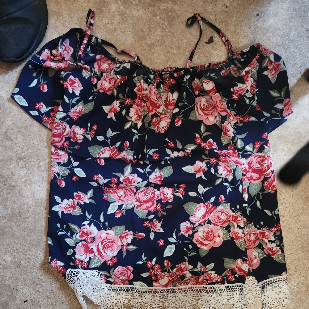 🌺🌻🌹🌷flower off sholder